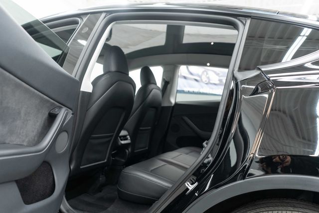 2024 Tesla Model Y Long Range AWD - 23004689 - 25