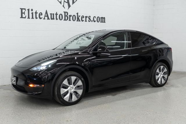 2024 Tesla Model Y Long Range AWD - 23004689 - 32