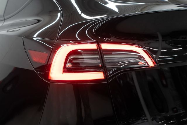 2024 Tesla Model Y Long Range AWD - 23004689 - 37