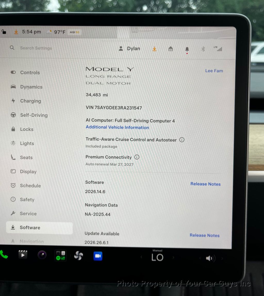 2024 Tesla Model Y Long Range AWD - 23075253 - 24