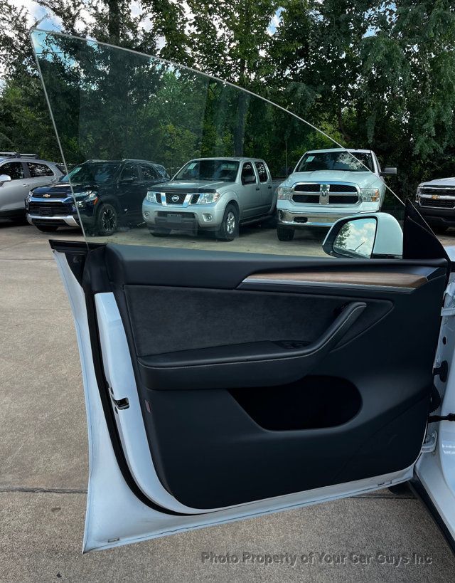 2024 Tesla Model Y Long Range AWD - 23081538 - 24