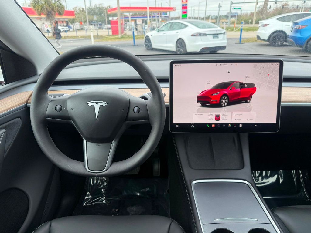 2024 Tesla Model Y Long Range AWD - 22763462 - 17