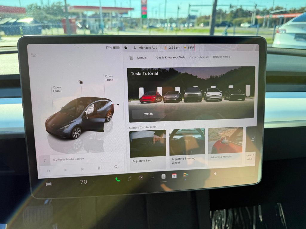 2024 Tesla Model Y Long Range AWD - 22945053 - 12