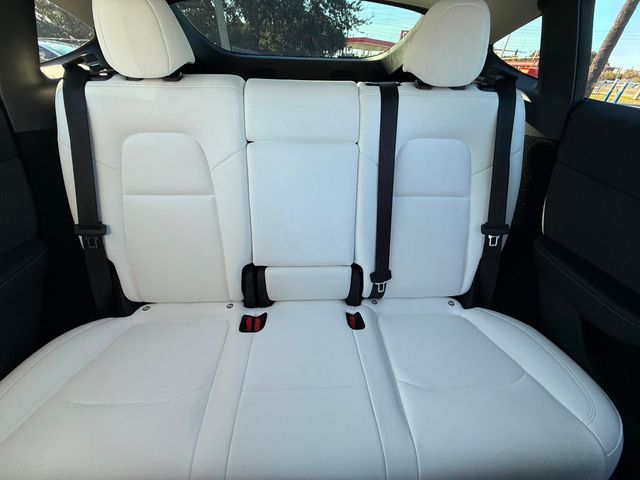 2024 Tesla Model Y Long Range AWD - 22945053 - 18