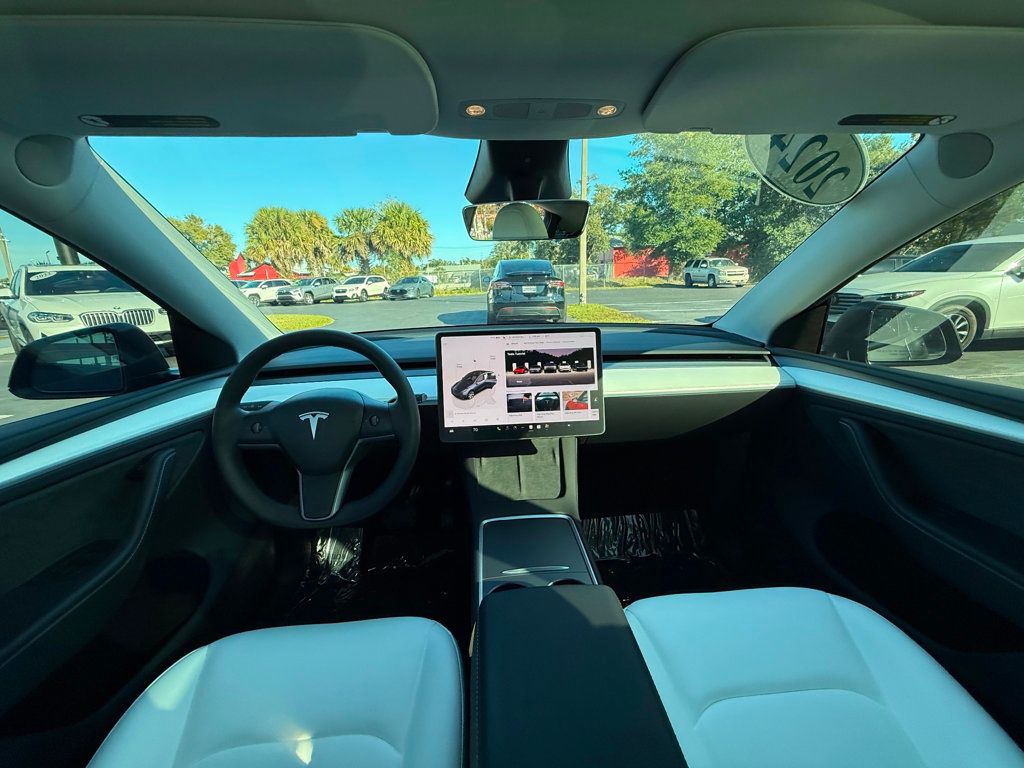 2024 Tesla Model Y Long Range AWD - 22945053 - 21