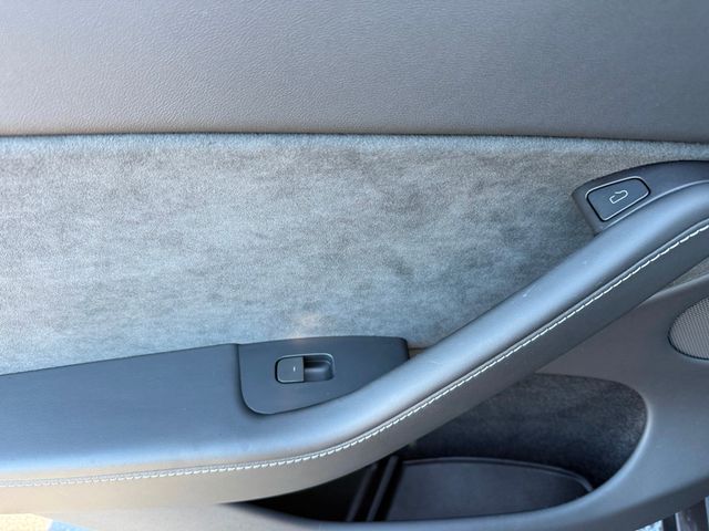 2024 Tesla Model Y Long Range AWD - 22945053 - 24