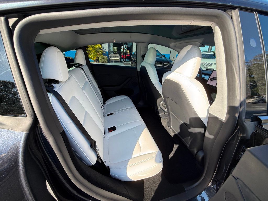 2024 Tesla Model Y Long Range AWD - 22945053 - 28