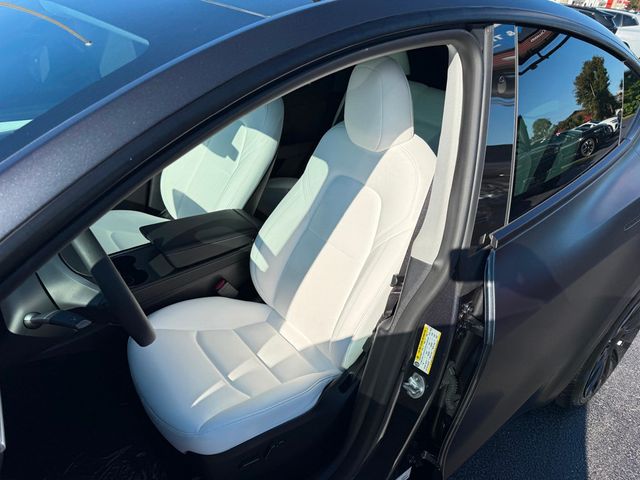 2024 Tesla Model Y Long Range AWD - 22945053 - 8