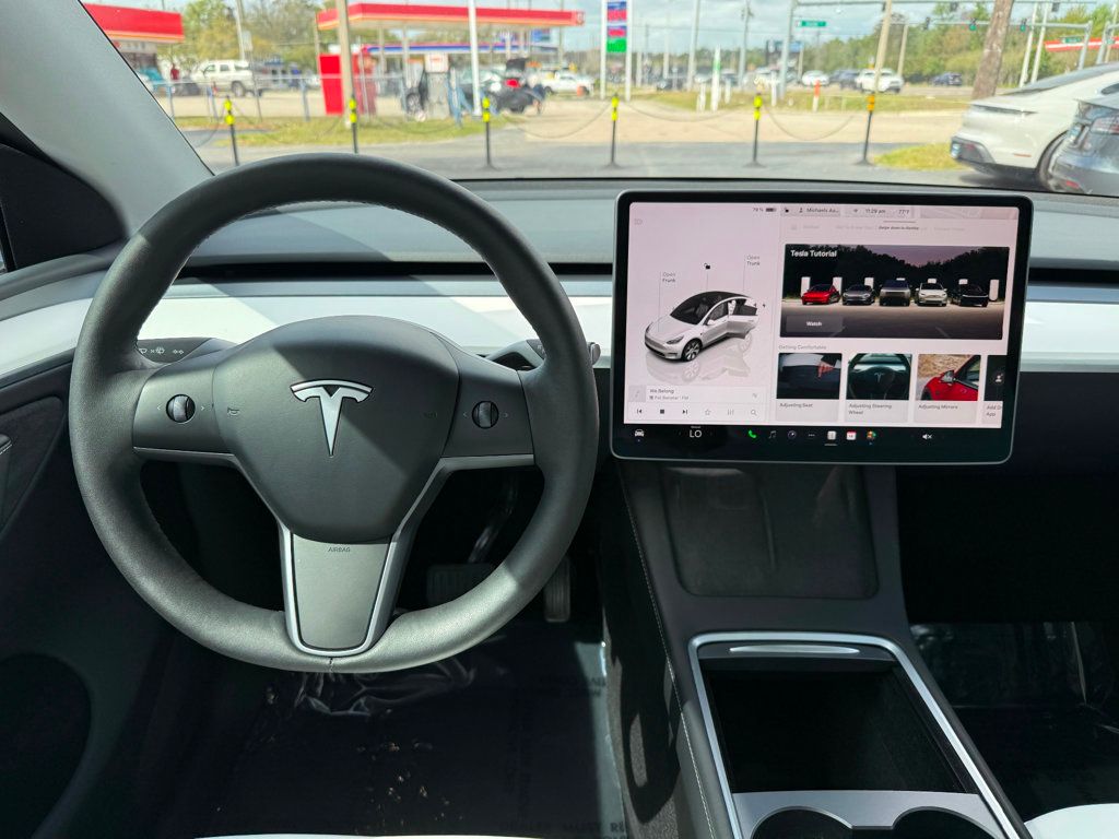 2024 Tesla Model Y Long Range AWD - 22996504 - 17
