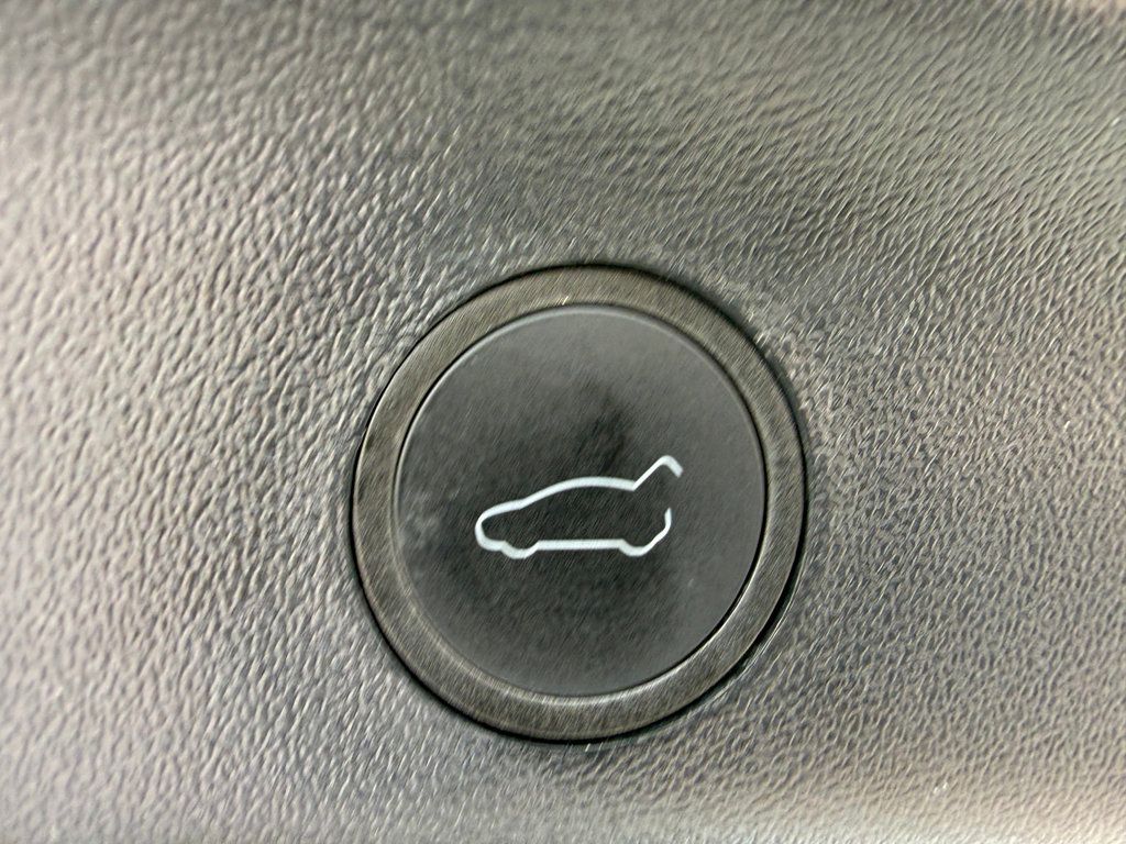 2024 Tesla Model Y Long Range AWD - 22996504 - 24