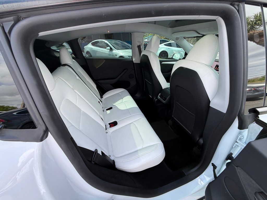 2024 Tesla Model Y Long Range AWD - 22996504 - 25
