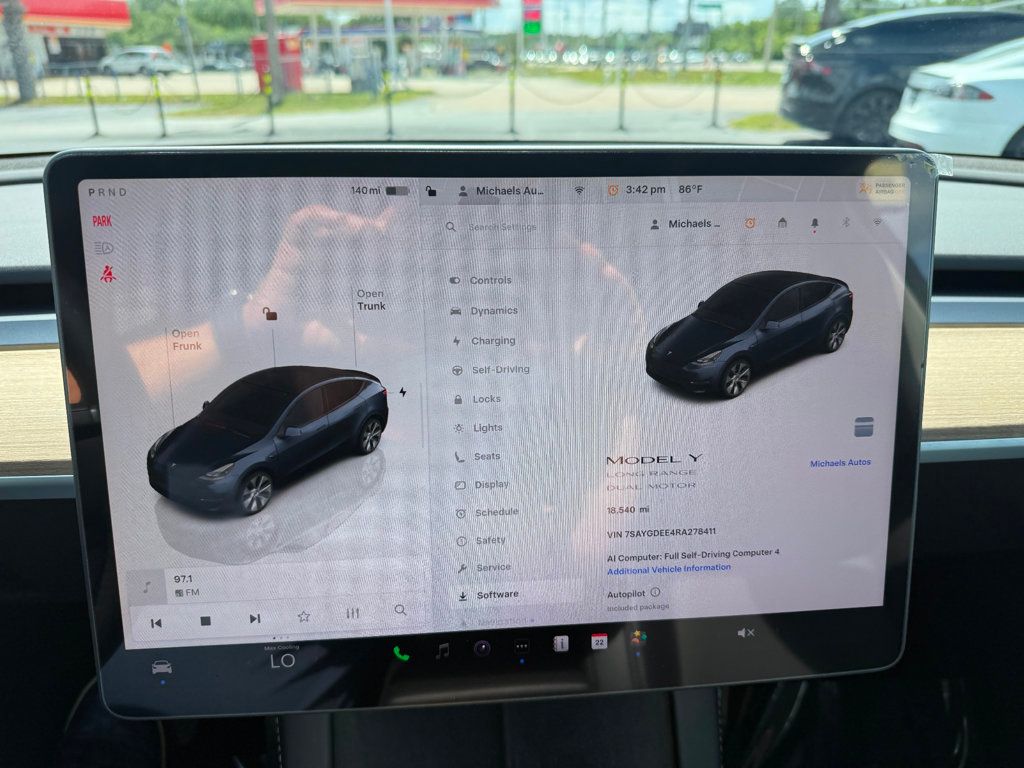 2024 Tesla Model Y Long Range AWD - 23001014 - 12