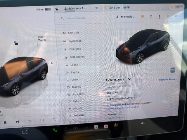 2024 Tesla Model Y Long Range AWD - 23001014 - 13