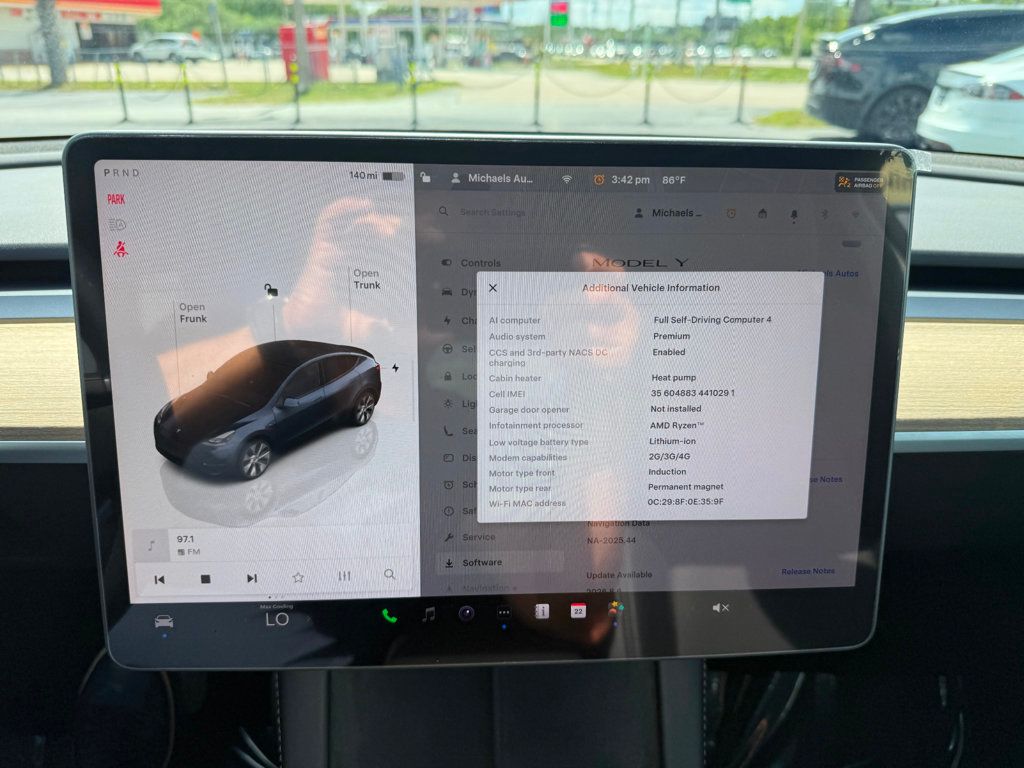 2024 Tesla Model Y Long Range AWD - 23001014 - 15