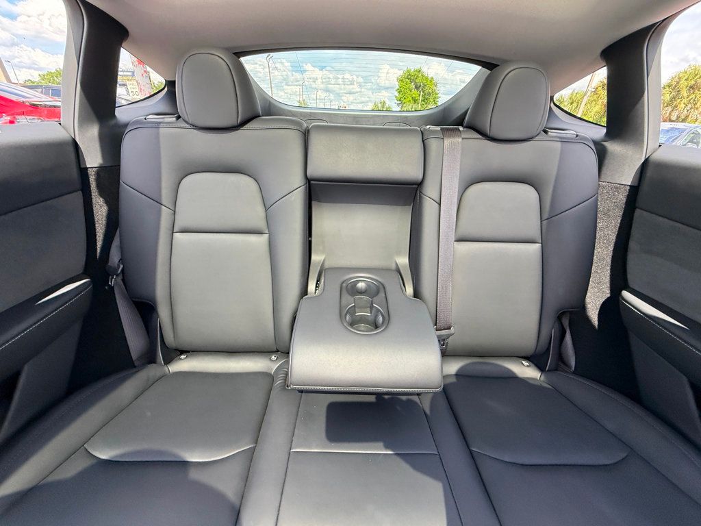 2024 Tesla Model Y Long Range AWD - 23001014 - 17