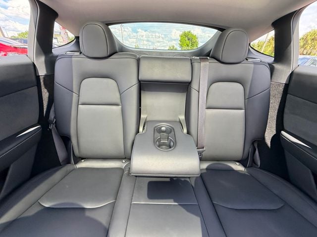 2024 Tesla Model Y Long Range AWD - 23001014 - 17