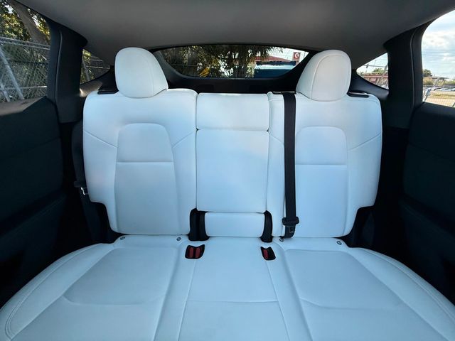 2024 Tesla Model Y Long Range AWD - 23015099 - 16