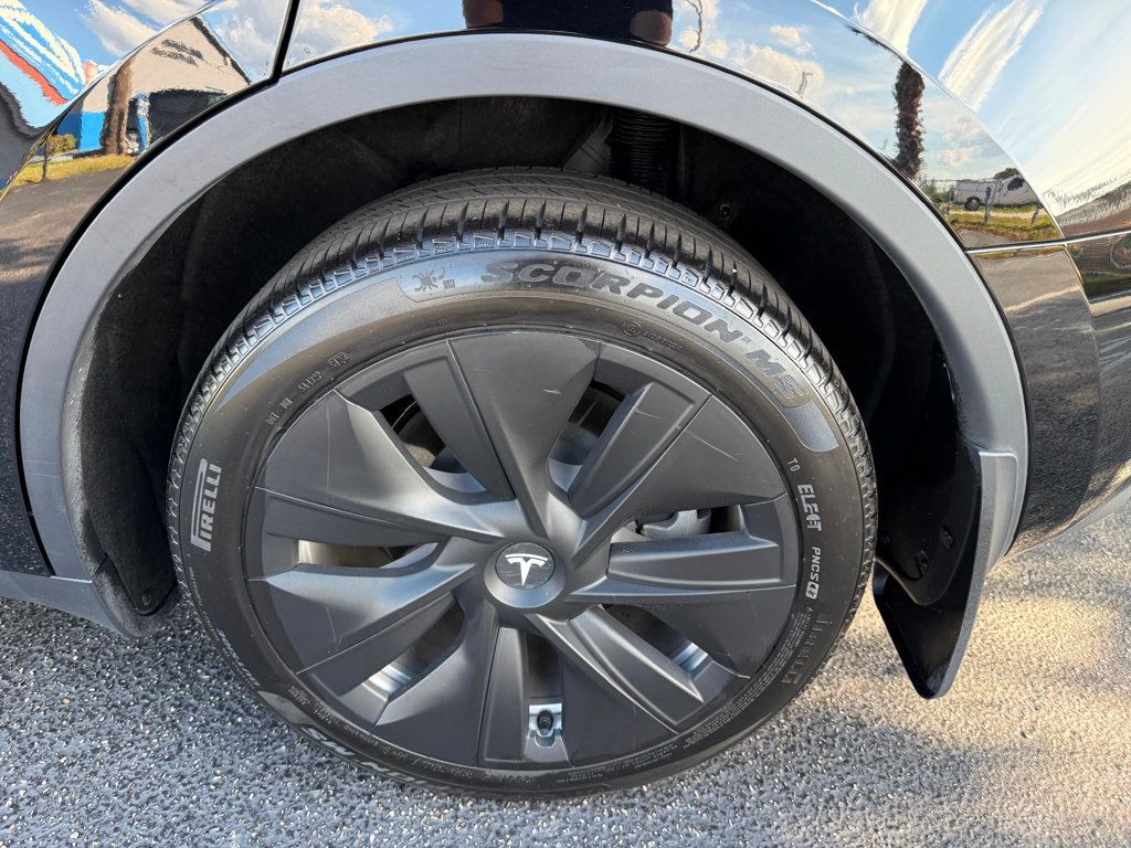 2024 Tesla Model Y Long Range AWD - 23015099 - 35