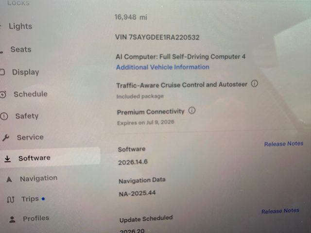 2024 Tesla Model Y Long Range AWD - 23043360 - 12