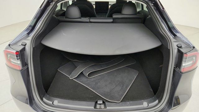 2024 Tesla Model Y Long Range AWD - 22943383 - 25
