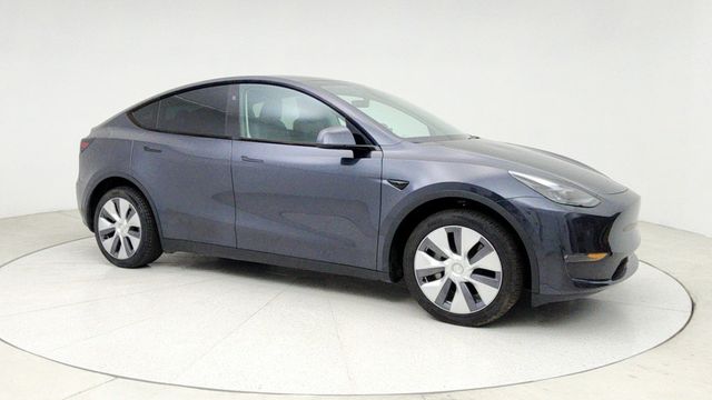 2024 Tesla Model Y Long Range AWD - 22943383 - 2