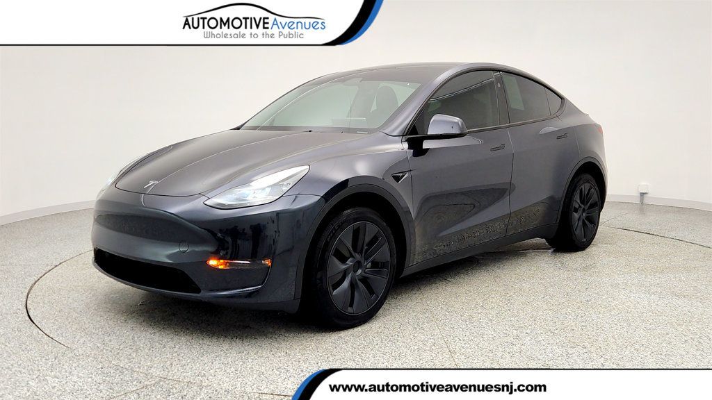 2024 Tesla Model Y Long Range AWD - 23000899 | Video 1