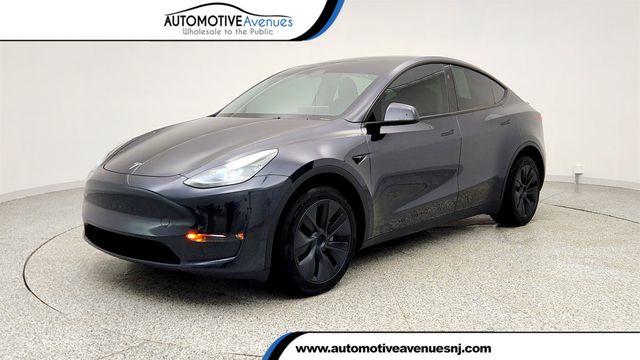 2024 Tesla Model Y Long Range AWD - 23000899 - 0