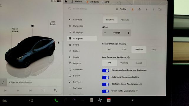 2024 Tesla Model Y Long Range AWD - 23000899 - 19
