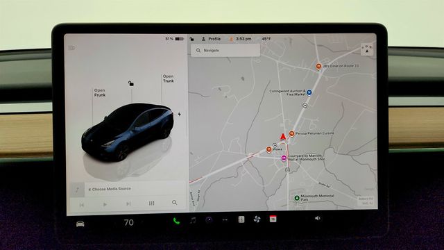 2024 Tesla Model Y Long Range AWD - 23000899 - 21