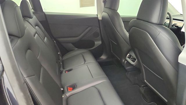 2024 Tesla Model Y Long Range AWD - 23000899 - 26