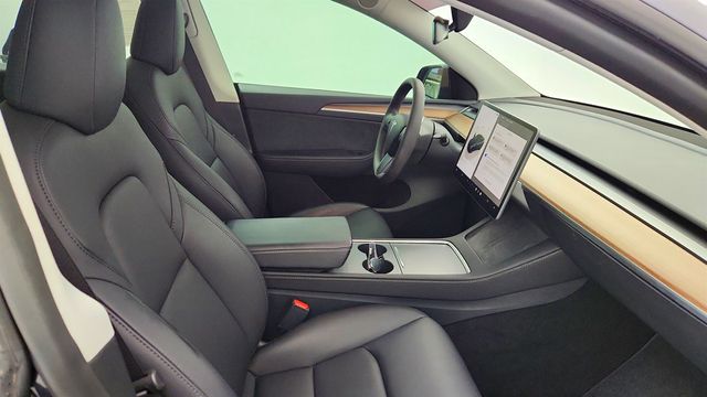 2024 Tesla Model Y Long Range AWD - 23000899 - 27