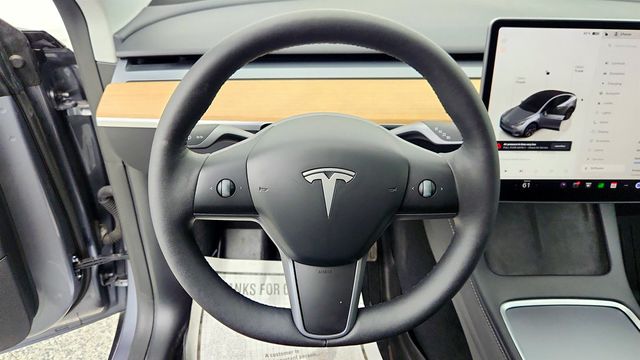 2024 Tesla Model Y Long Range AWD - 23003959 - 12