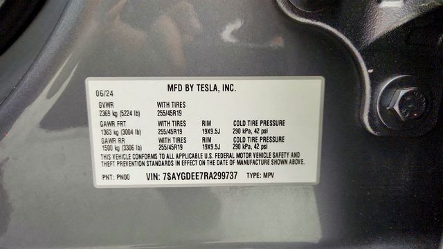 2024 Tesla Model Y Long Range AWD - 23003959 - 22