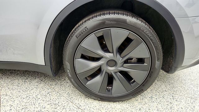 2024 Tesla Model Y Long Range AWD - 23003959 - 8