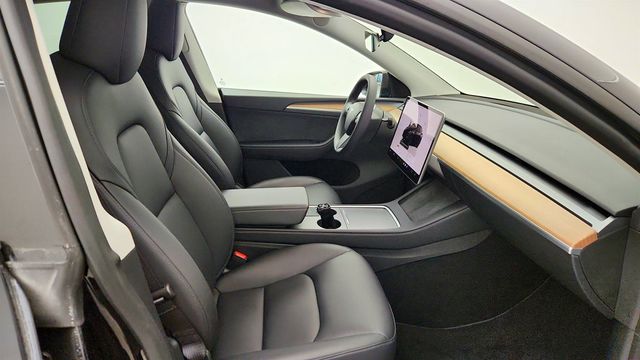 2024 Tesla Model Y Long Range AWD - 23008366 - 27