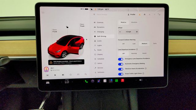 2024 Tesla Model Y Long Range AWD - 23054859 - 19