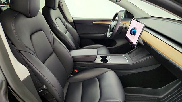 2024 Tesla Model Y Long Range AWD - 23066413 - 28