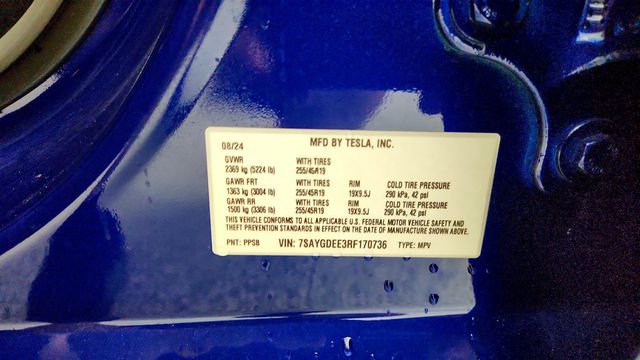 2024 Tesla Model Y Long Range AWD - 23072401 - 22