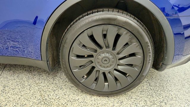 2024 Tesla Model Y Long Range AWD - 23075721 - 8