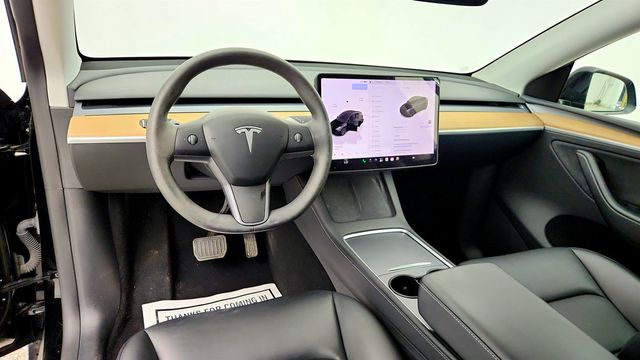 2024 Tesla Model Y Long Range AWD - 23079116 - 10