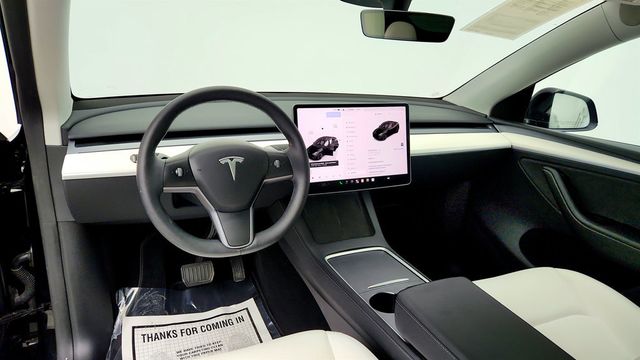 2024 Tesla Model Y Long Range AWD - 23083374 - 11