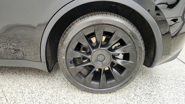 2024 Tesla Model Y Long Range AWD - 23083374 - 8