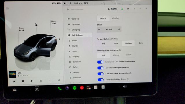 2024 Tesla Model Y Long Range AWD - 23092453 - 19