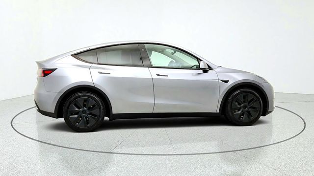 2024 Tesla Model Y Long Range AWD - 23092453 - 3