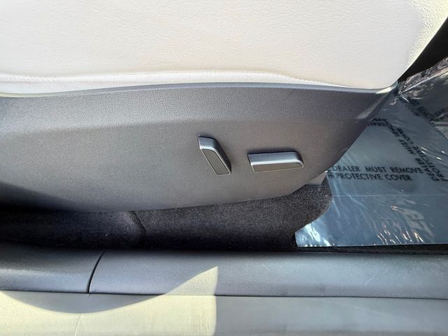 2024 Tesla Model Y **Long Range AWD 7 PASSENGERS** - 22994434 - 30