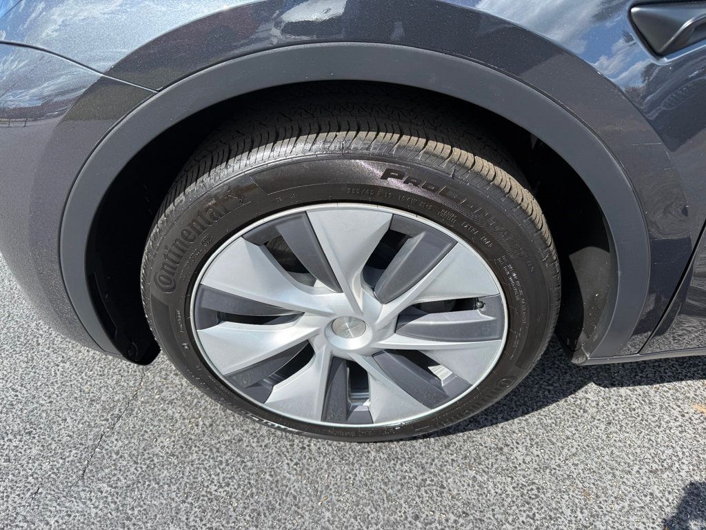 2024 Tesla Model Y **Long Range AWD 7 PASSENGERS** - 22994434 - 35