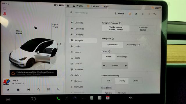 2024 Tesla Model Y Long Range AWD w/ 20'' Induction Wheels! - 23009524 - 17