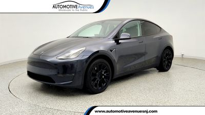 2024 Tesla Model Y - 7SAYGDEEXRA240990