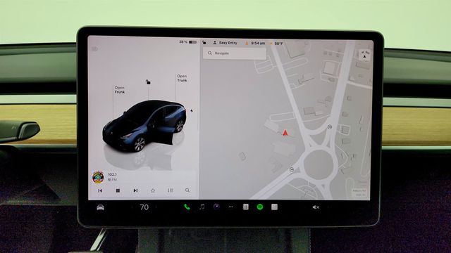 2024 Tesla Model Y Long Range AWD w/ 7-Seat Interior & Premium Connectivity - 23003949 - 20