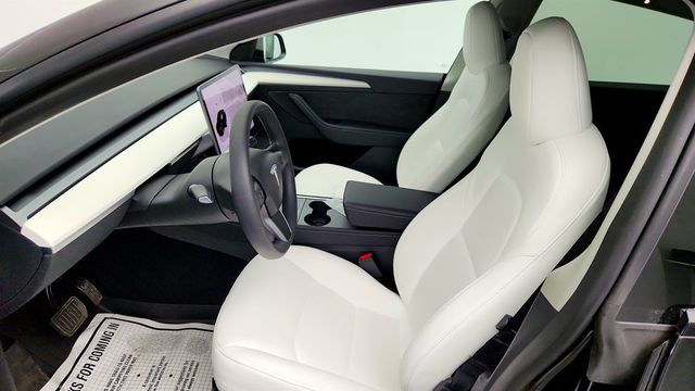 2024 Tesla Model Y Long Range AWD with 7 Seat White & Black Premium Interior - 22969693 - 24